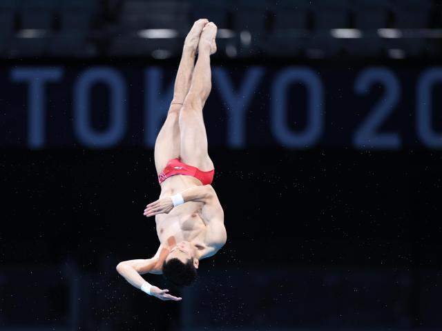 乐鱼官网-三战奥运三项摘金！“全能王”曹缘成跳水历史第一人